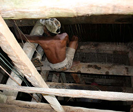 Sri Lanka - Edelsteinmine von Rathnaura